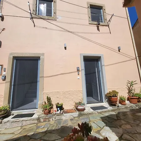 Julia's Village Apartament